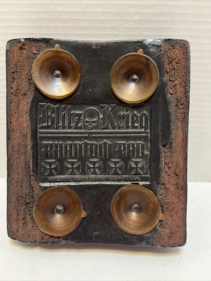 Cojín de cojín de asiento trasero de motocicleta Blitzkrieg Phantom Pad de colección Foto 2 de 4