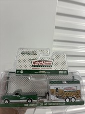 Greenlight 1:64 HITCH & TOW CHEVY 1968 C10 W/ KRISPY KREME TRAILER 32040-B Chase