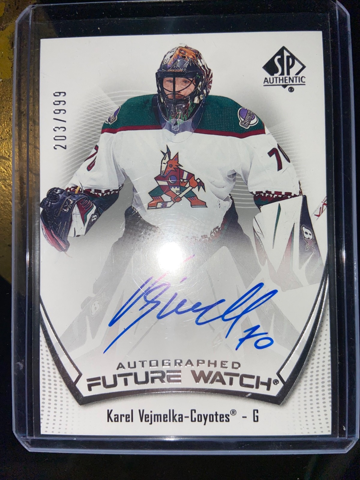 2021-22 SP Authentic Future Watch Auto Karel Vejmelka RC #170 #203/999 MINT