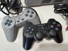 Sony PlayStation 1 PS1 SCPH-5501 Game Console - 2 Remotes And Cords - TESTED