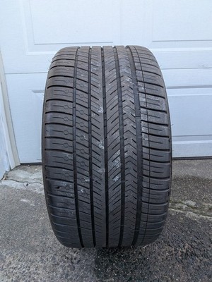 Michelin Pilot Sport AS 4 285/35ZR19 Tire