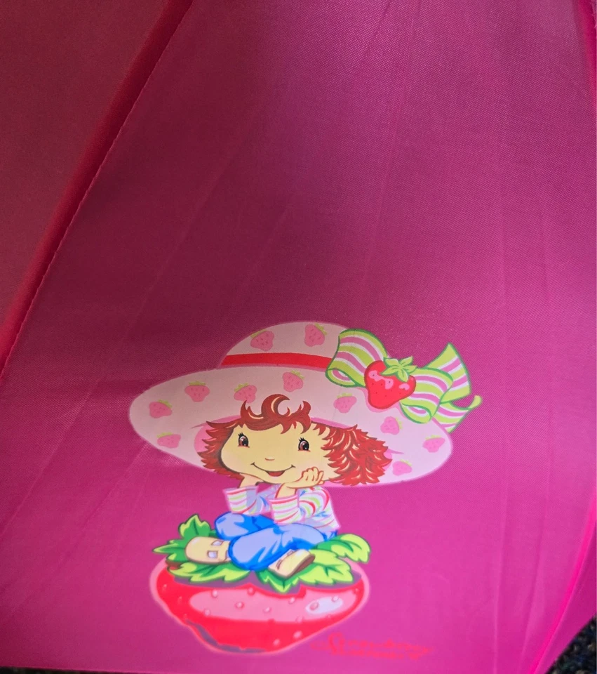Vintage 2004 Morango Shortcake Guarda-chuva Dobrável Sunny Rainy Days etiquetas - Imagem 3 de 4