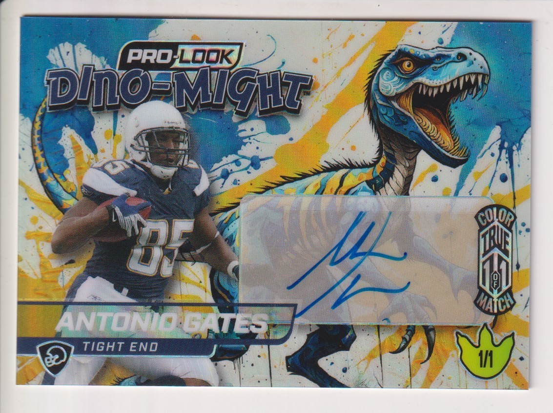 ANTONIO GATES 2025 WILD CARD FOOTBALL AUTOGRAPH AUTO CARD #D 1/1 view 1