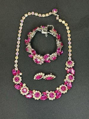 Vintage 50s Vendome Hot Pink Swarovski Crystal  Necklace, Earring & Bracelet Set