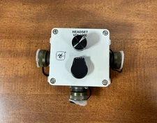 David Clark Model U3802, Remote Vehicle Headset Intercom Station P/N 18776G-01