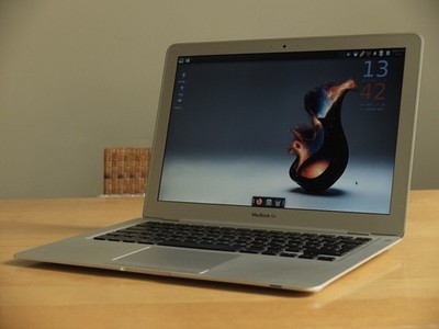 MacBook Air A1304 (Late 2008)   läuft mit aktuellem Linux - 120 GB SSD