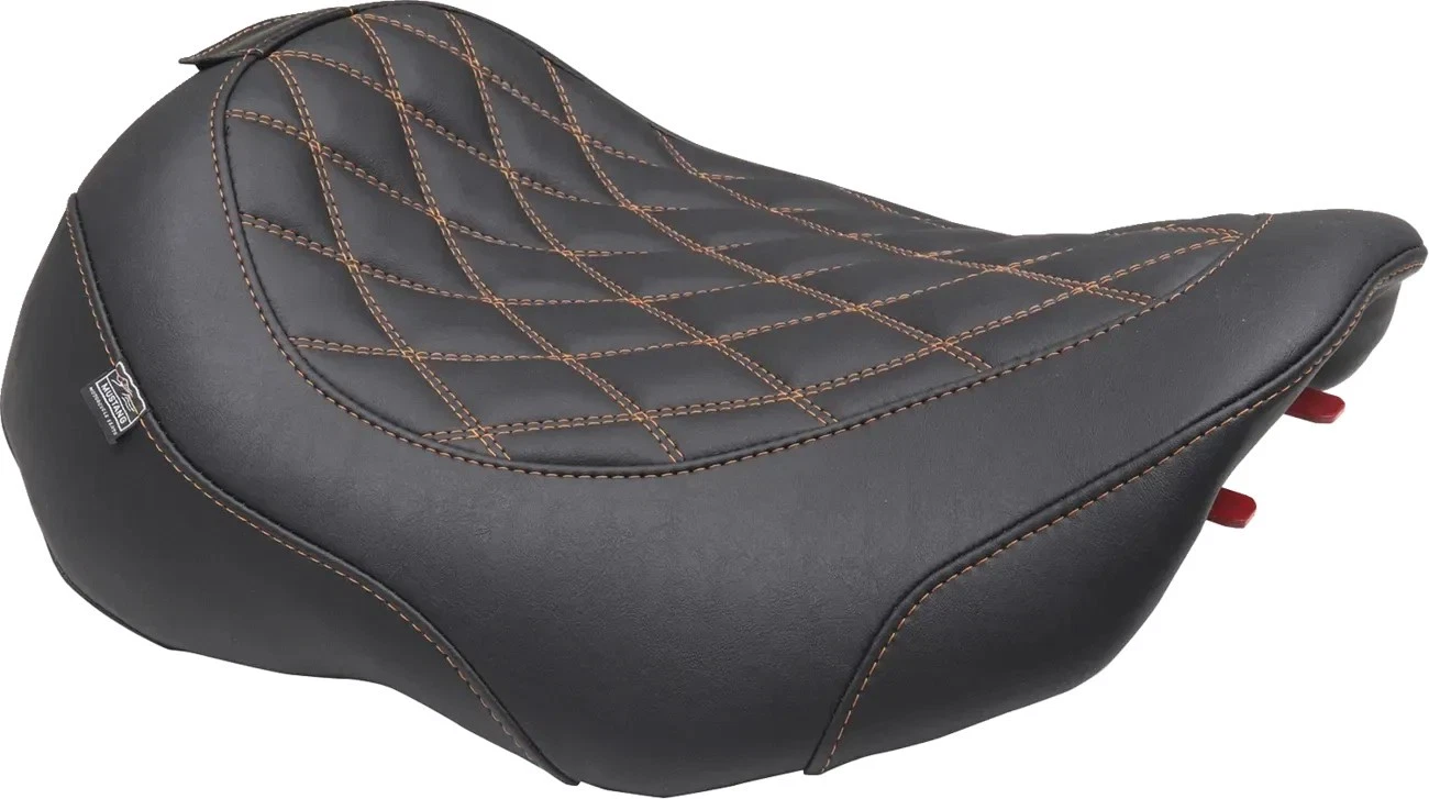 MUSTANG Wide Tripper* Fits Seat - Solo - Dark Brown/Mandarin Orange Stitching -