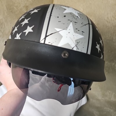 burgandy snowboard helmet Retrospec Comstock Ski & Snowboard Helmet for Adults, Matte Burgundy, S  (52-55cm) | SidelineSwap