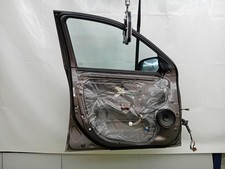 Porte avant et accessoires Mitsubishi OUTLANDER