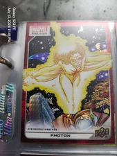 Marvel Platinum Trading Card Red Prism /199 Photon