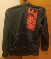 Nike Boys Therma-Fit Hoodie with pockets size L