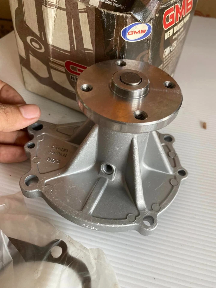 DATSUN 510 610 810 L16 Z16 Skyline C110 210 紫色 710 GMB 水泵 Nos 日本 — 第 2/4 张图片