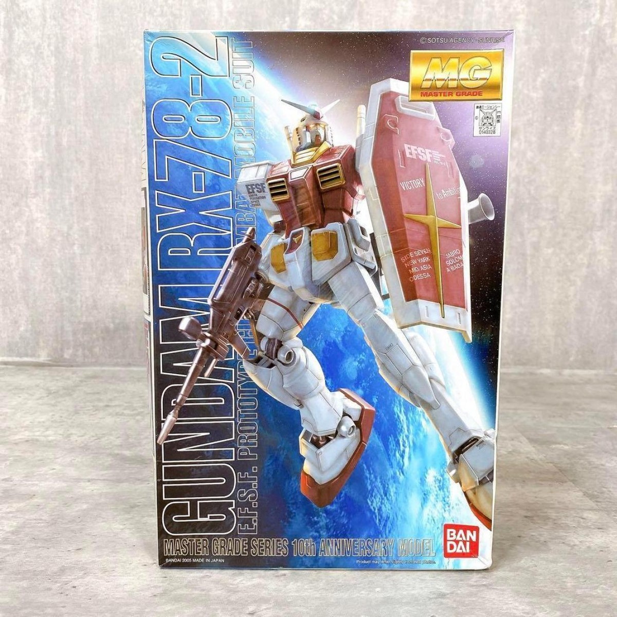 BANDAI 1/100 MG Gundam 1 Year War Victory Memorial Ver. 10th