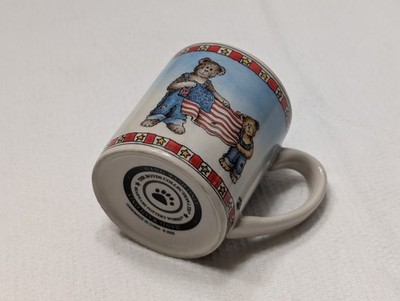 VINTAGE BOYDS BEARWARE MINI COFFEE CUP STARS AND STRIPES FOREVER U.S. FLAG POTTE