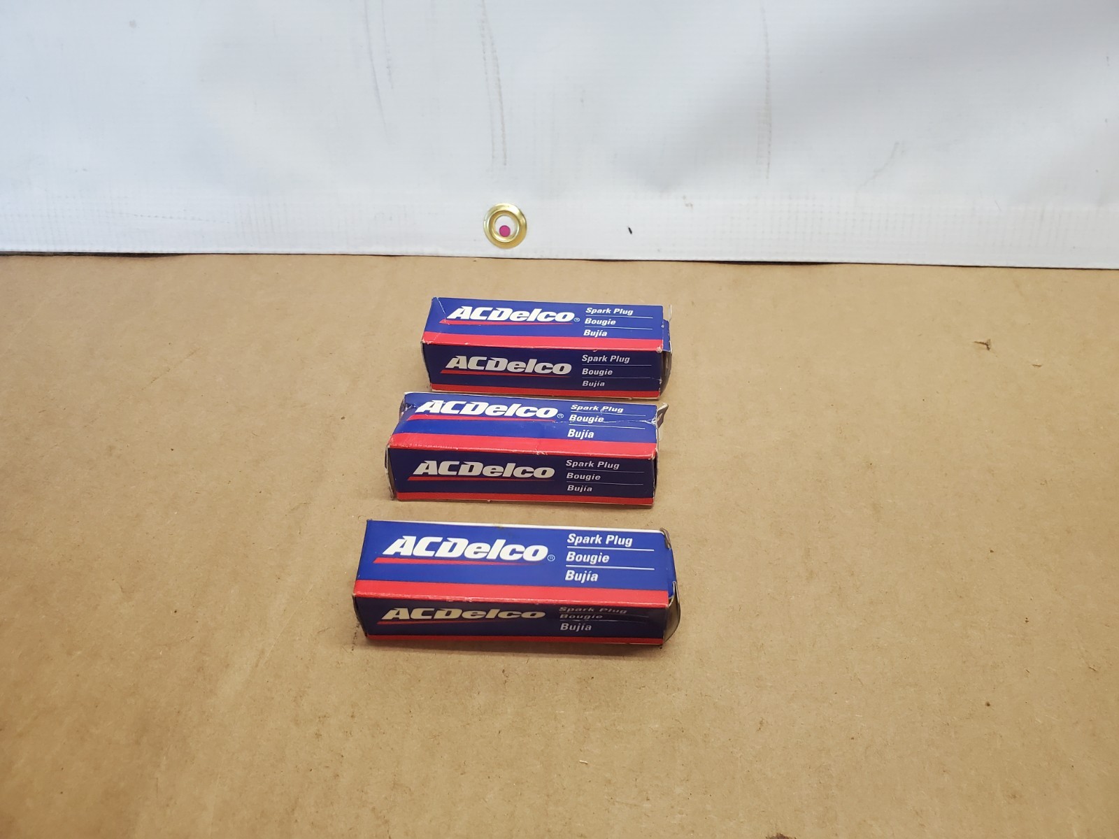 3 pack GENUINE OEM ACDELCO 41-629 Spark Plugs  3 Pack