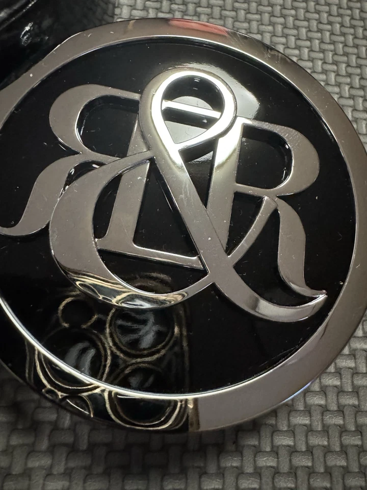 Rock & Republic Contrived Pressed Blush in Shameless 0.32oz./9g FULL SIZE - Изображение 3 из 4