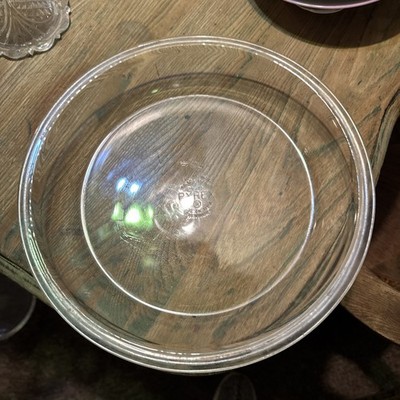  PYREX ORIGINAL  210 Round 10 Inches -25 Cm  Backing Dish Made in USA