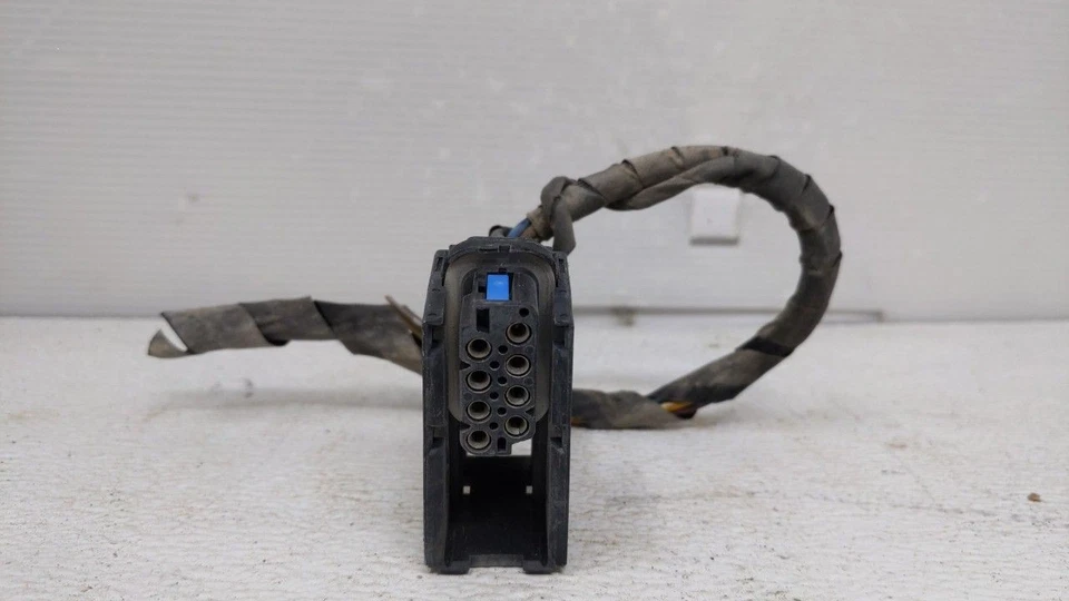 BMW 750i 2006 cableado cola de cerdo D8YTC Foto 4 de 4