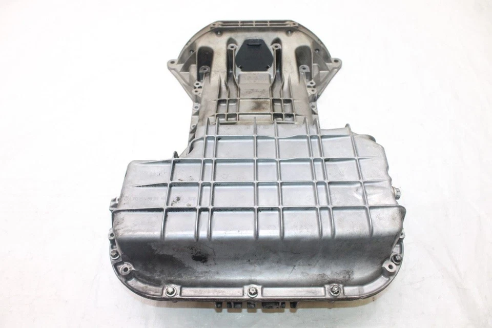 Chrysler Crossfire ZH CONV #400 2005 cárter de aceite del motor superior e inferior Foto 3 de 4