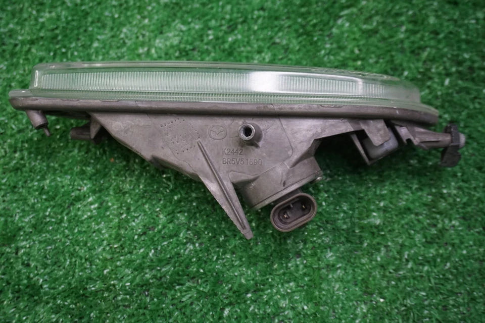 2003 2004 2005 2006 2007 2008 2009 Mazda 3 luz antiniebla izquierda OEM BR5V51690 Foto 2 de 4
