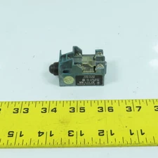 Klockner & Moeller AT 11-1-NA 600V AC Heavy Duty Limit Switch