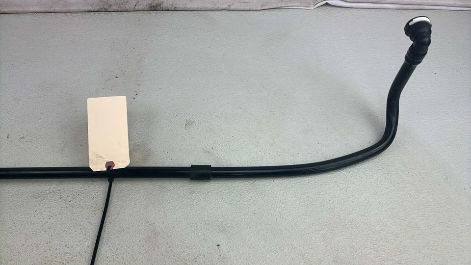 2009 - 2012 Audi R8 Quattro Air & Fuel Delivery Vapor Breather Line Black Oem - Image 3 of 4