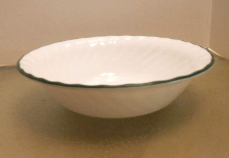 Set of Seven Corelle Chutney Swirl Soup/Cereal Bowls w/Greean Trim 71/4