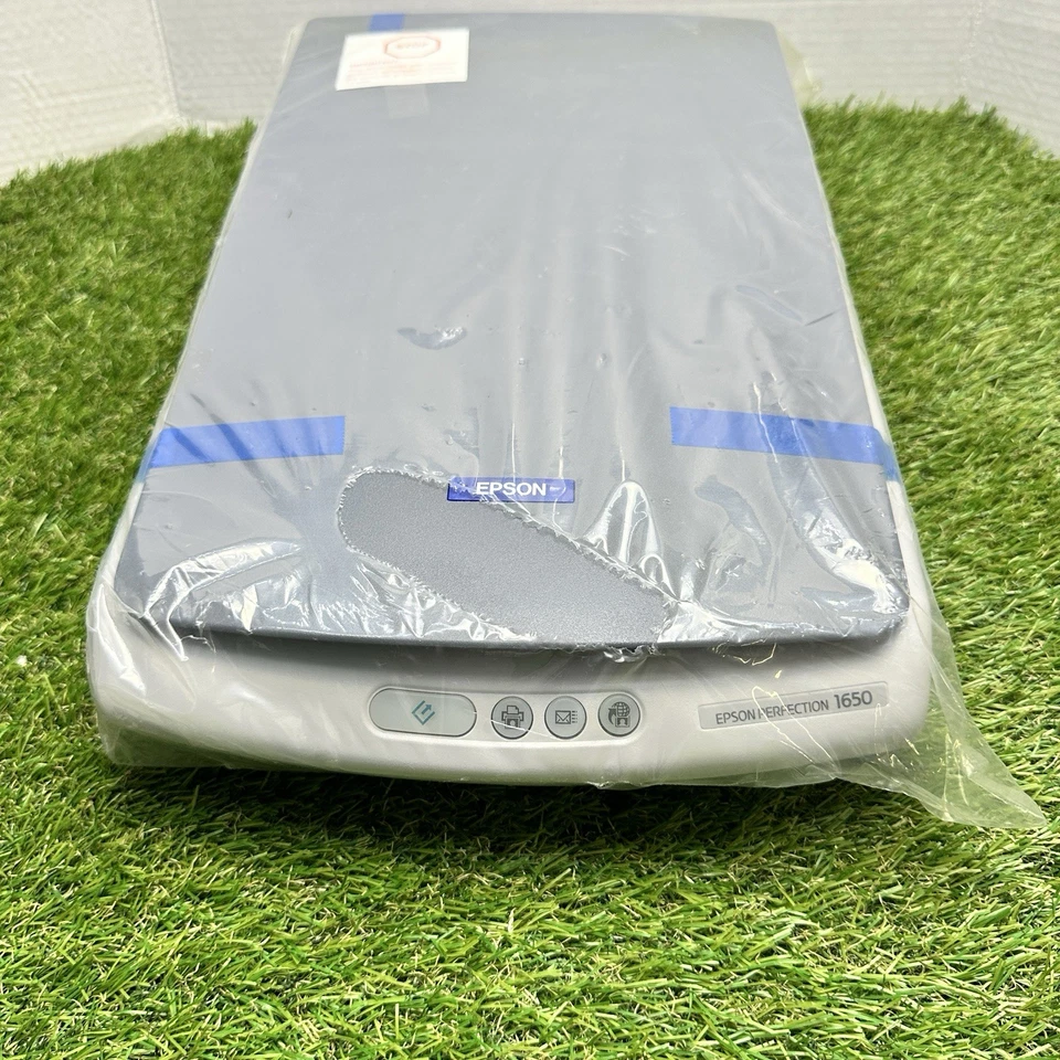 Epson Perfection 1650 Scanner Photo/Negative/Slide/Film/35mm/4x5 - Image 3 of 4