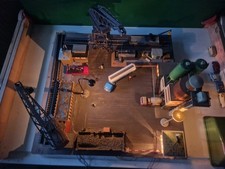 Großes H0 Industrie Diorama Fabrik Güterbahnhof Kran Silos LKW Modelbau Anlage