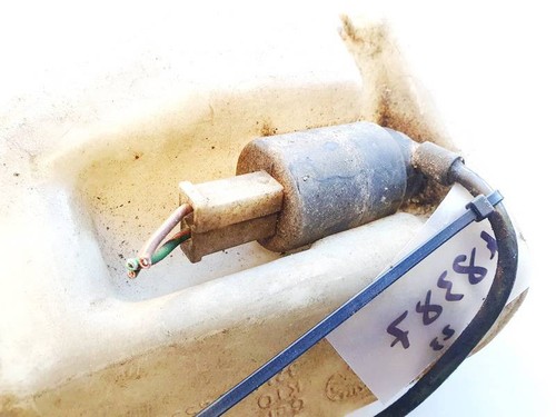 Waschwasserpumpe, Scheibenreinigung  Volkswagen Passat DE1780366-18