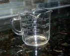 VINTAGE FEDERAL GLASS 3 SIDED MEASURING CUP