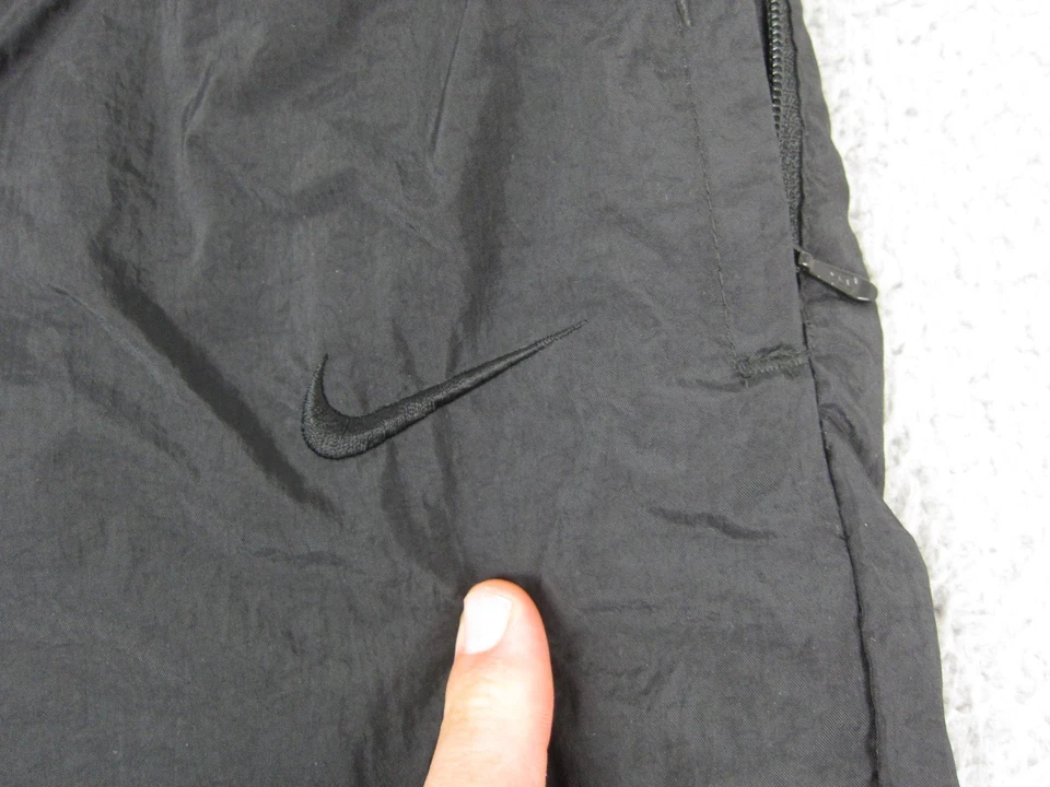 Pantalones NIKE Jóvenes Niños Grandes 12-14 Negro Nylon Cortavientos Atléticos Aire Libre Niños Foto 3 de 4
