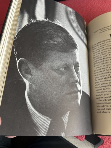 A Tribute to John F. Kennedy, HC with Slipcase, Encyclopaedia Britannica, 1964 - Picture 8 of 12
