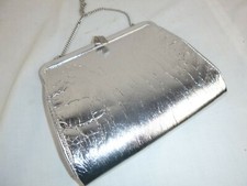 Vtg 50's 60's Silver Crinkled Faux Leather Clutch Purse Handbag Unusual Clasp