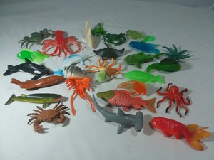 mini rubber animals