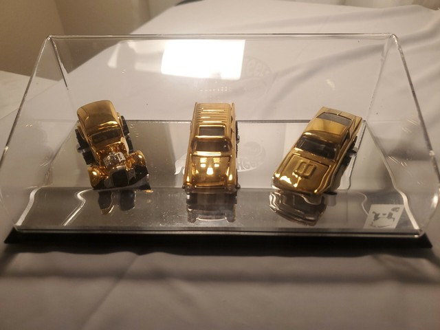 hot wheels 24k gold classics
