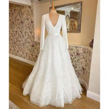Vintage Wedding Dresses Long Sleeve V Neck Soft Satin Lace A Line Bridal Gowns