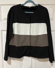 Chico  s Sz 3 Black w White  Gray Color Blocks Jacket w Pockets Square Snap Flaw