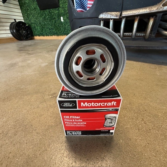 (1) NEW Motorcraft FL820S Oil Filter F1AZ-6731-BD FREE SHIPPING, MADE IN USA