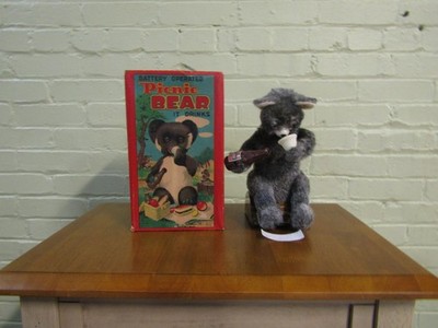 vintage battery operated Picnic Bear 