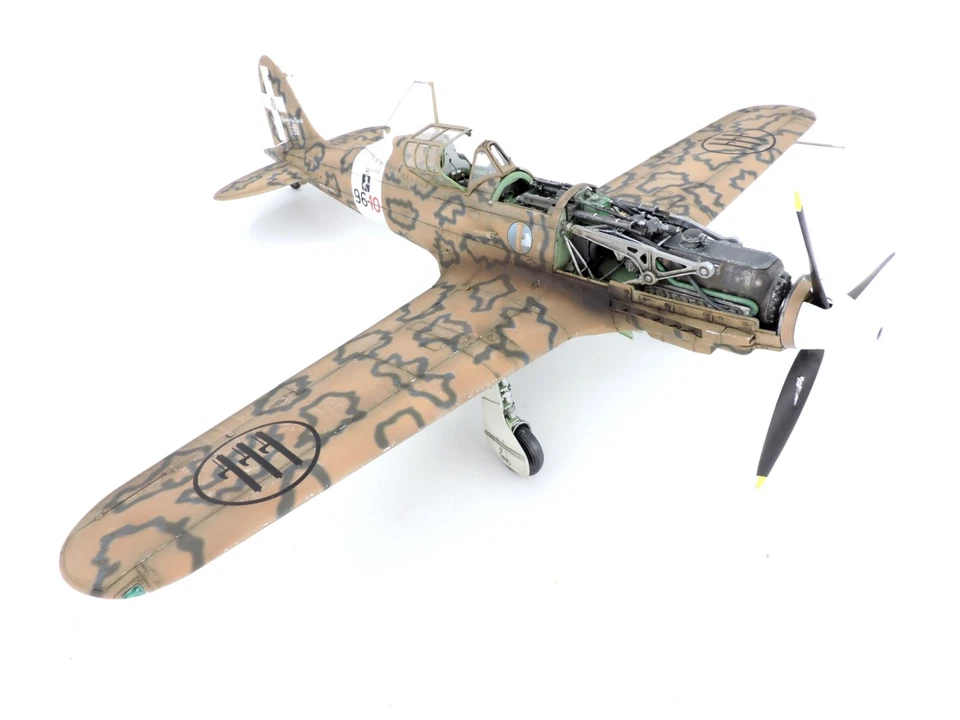 Macchi MC 202 Folgore modellino 1-32 Italeri 2518 caccia guerra mondiale kit - Immagine 3 di 4