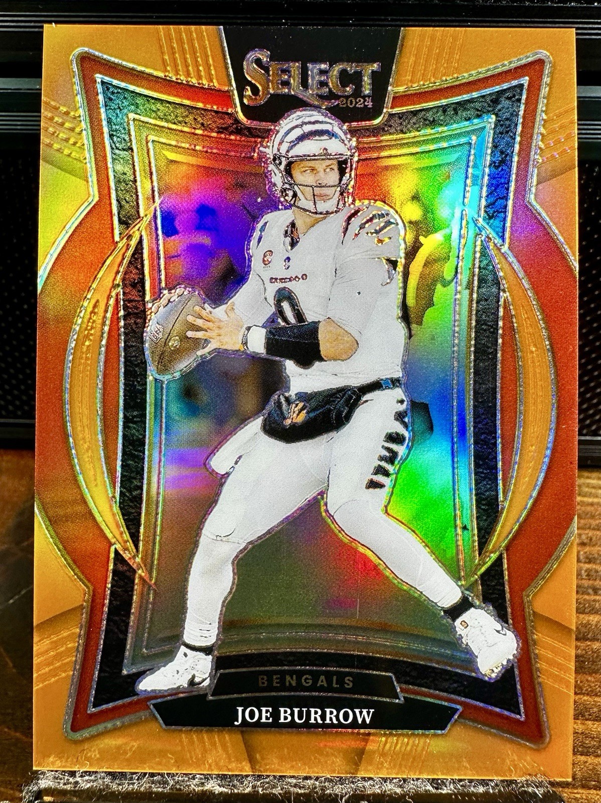 2024 Select Concourse Joe Burrow #39 Orange Hologram Team Color Match, SSP#/49🔥