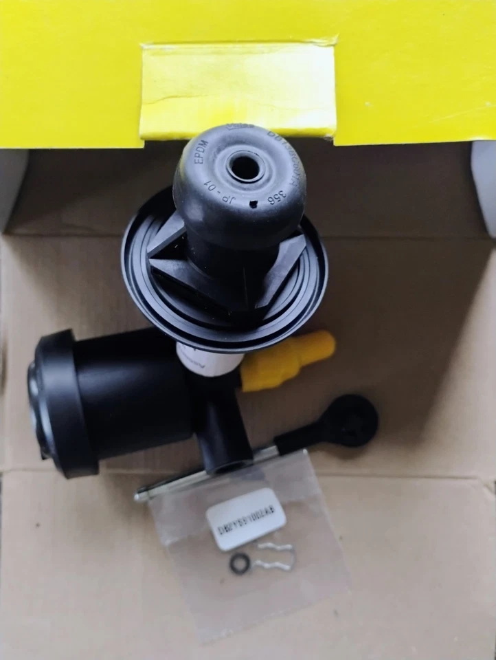 Главный цилиндр Luk LMC431 - Изображение 2 из 4