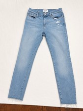 FRAME Women s Light Wash Blue Distressed Stra...