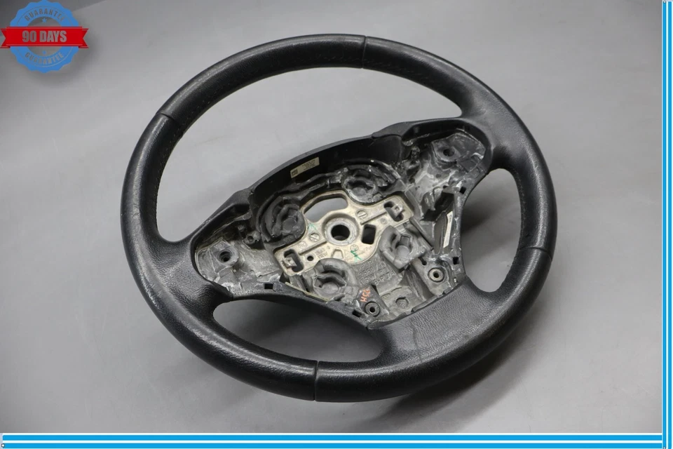 Volante de tres radios negro BMW ActiveHybrid 3 12-18 9218380 OEM Foto 2 de 4