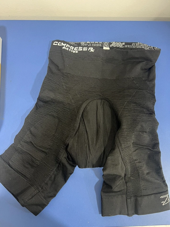 NEW ZOOT WOMEN ULTRA COMPREE RX TRI SHORTS size XS - Image 2 of 4