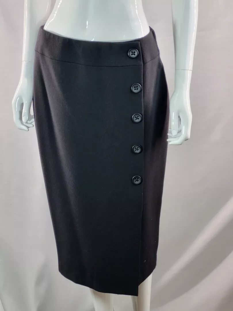 Black skirt with buttons in front sale