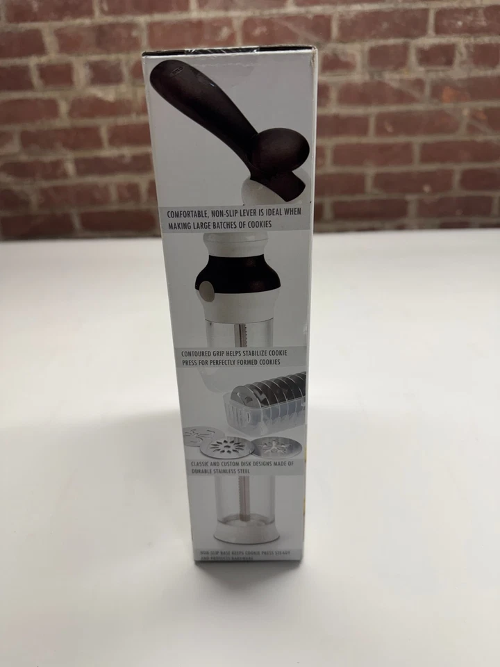 ¡Prensa de galletas Oxo Good Grips con estuche de almacenamiento en disco! ¡NUEVO! Foto 4 de 4