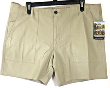 Swiss Alps Men's Khaki Performance Shorts Flat Front Size 44 Tan NEW