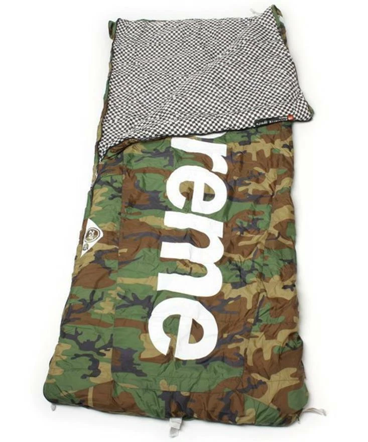 Sac de couchage Supreme x The Northface Camo Domolite s/s 11 boîte de camp logo 